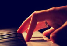 PG:欧冠-哈兰德失单刀弗拉麦肯尼破门 尤文2-0曼城.